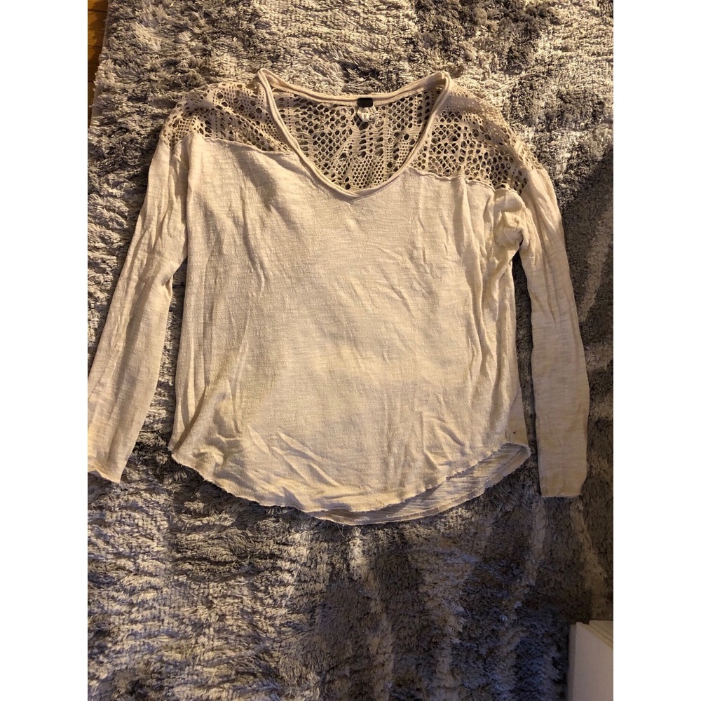 Long sleeve “we the free” slouchy shirt